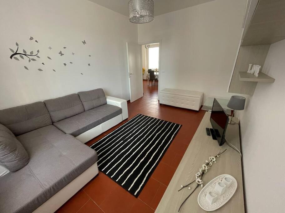La Casa Del Mare Apartment Savona Exterior photo